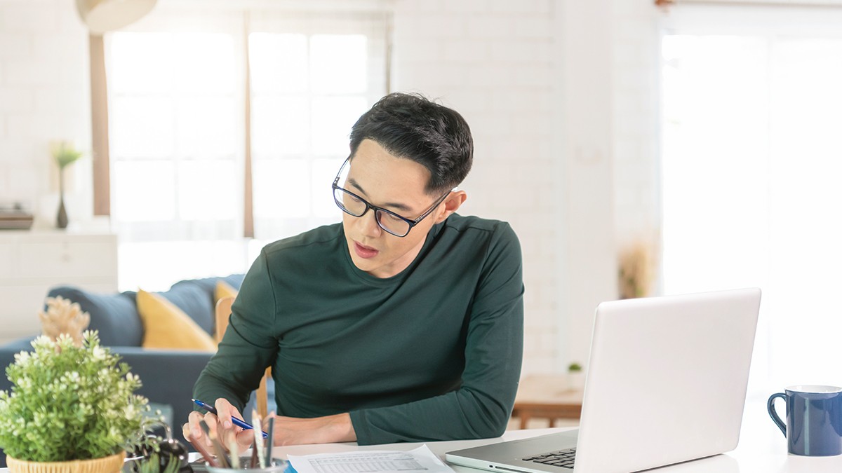 58 辯解，抱怨，責備來自受害者心態，一出口就在吸收負能量