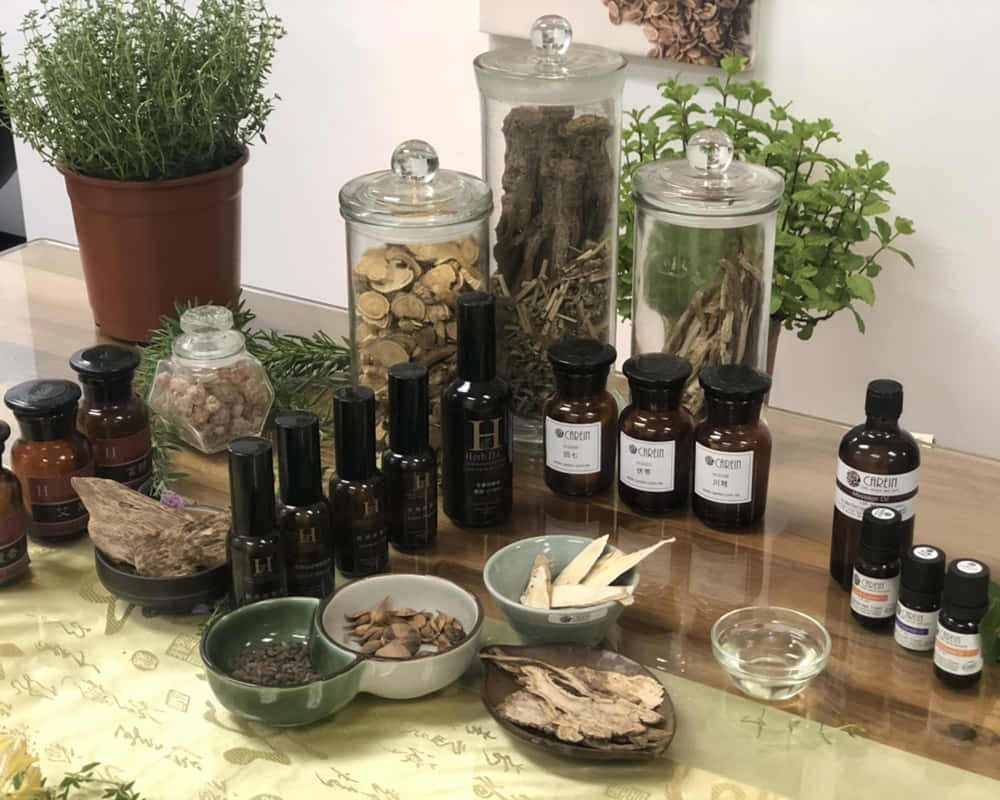 S__762429531000 芳香藥草學，芳香療法的香味藥學