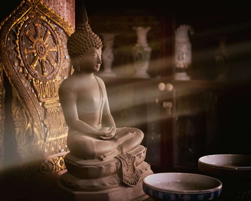 buddha-statue-sun-light1000800 首頁
