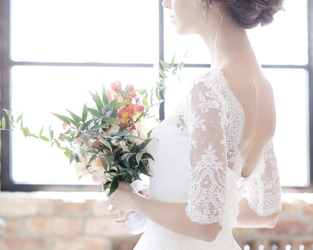 bride-her-wedding-dress1000800 什麼是女人味?女人味如何養成?